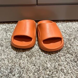 Amazon- Toddler 9C slides